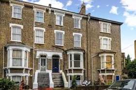 1 bedroom Flat for s...